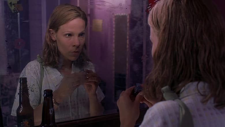 кадр из фильма Жизнь по наклонной