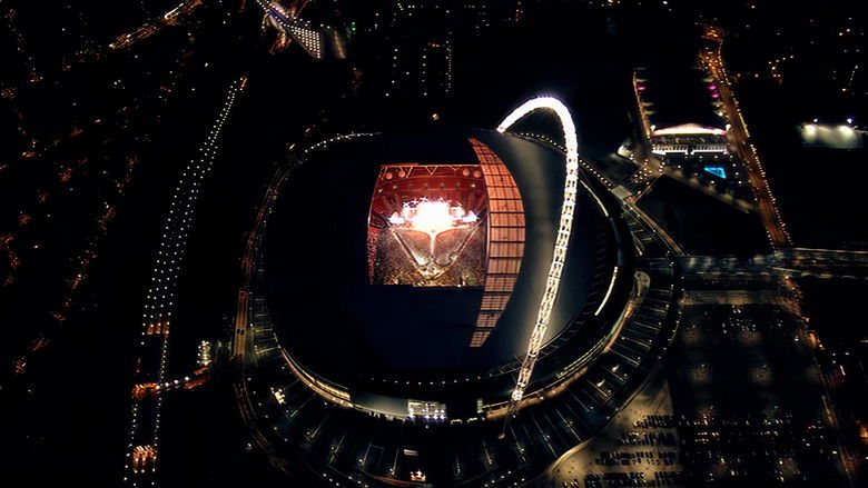 кадр из фильма Muse: HAARP - Live from Wembley Stadium