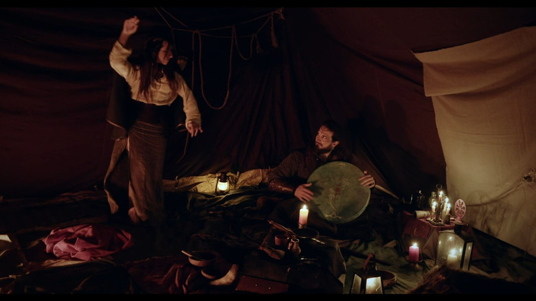 кадр из фильма Vegvisir