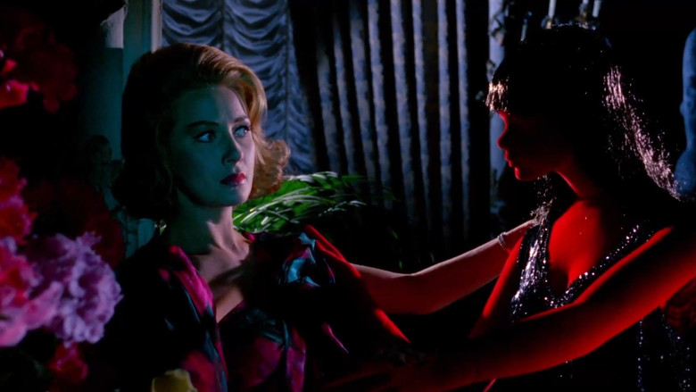 кадр из фильма Кровь и черные кружева