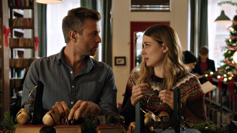 кадр из фильма Рождество наступает