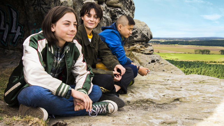 кадр из фильма Гуд бай, Берлин!