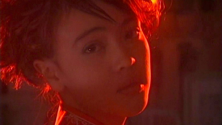 кадр из фильма Томиэ: Другое лицо