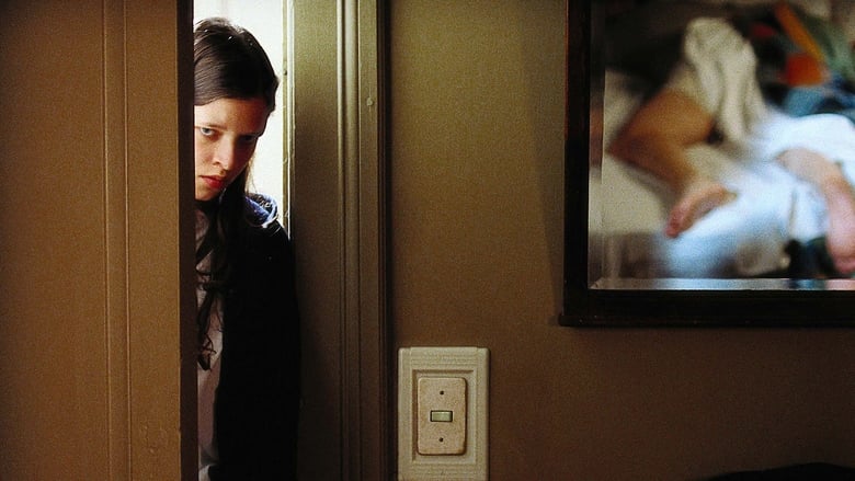 кадр из фильма Святая девушка