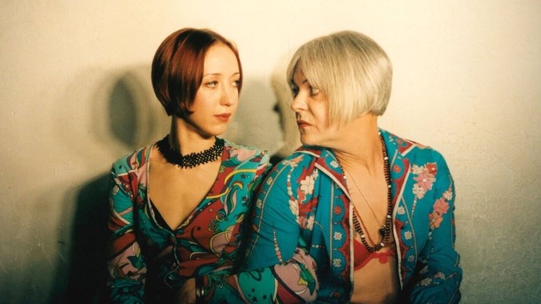 кадр из фильма S/He Is Still Her/e: The Official Genesis P-Orridge Documentary