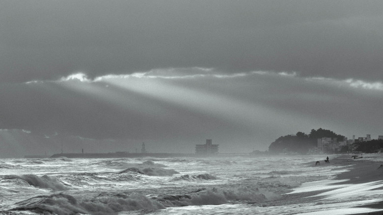 кадр из фильма 오른쪽 구석 위