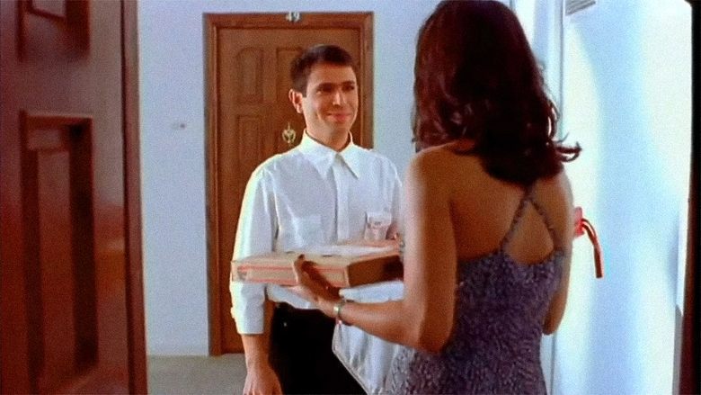 кадр из фильма Karışık Pizza