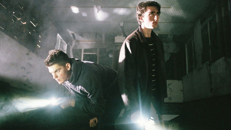 кадр из фильма ВОРОНЬЕ ГНЕЗДО