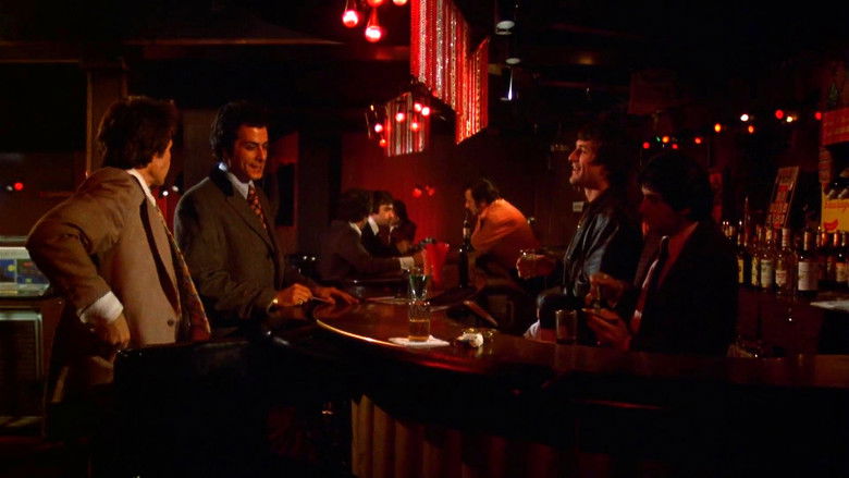 кадр из фильма Злые улицы