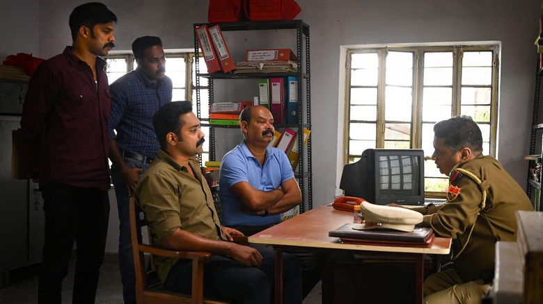 кадр из фильма കുറ്റവും ശിക്ഷയും