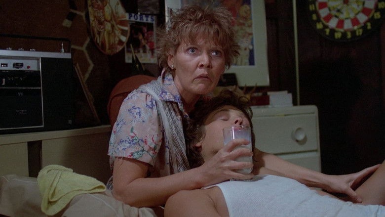 кадр из фильма Ночное предупреждение