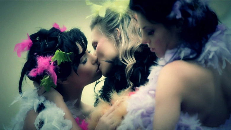 кадр из фильма L'innocente