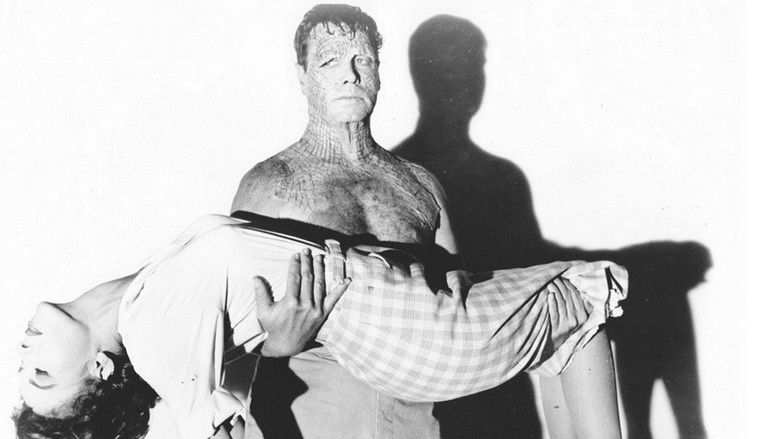 кадр из фильма The Alligator People