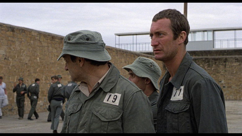 кадр из фильма Stir