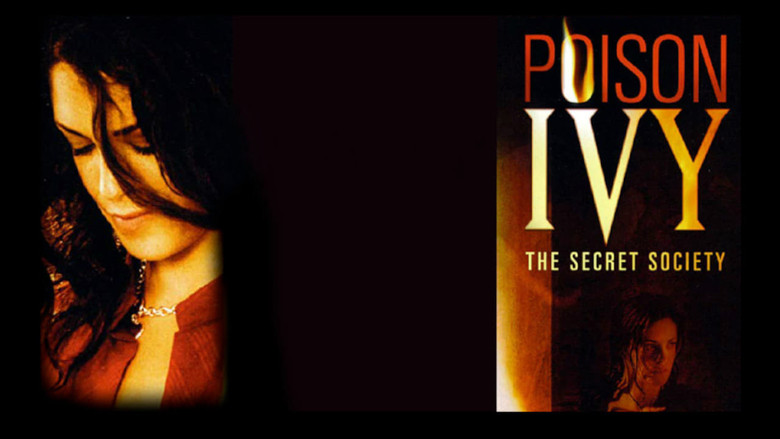 кадр из фильма Ядовитый плющ: Секретное общество