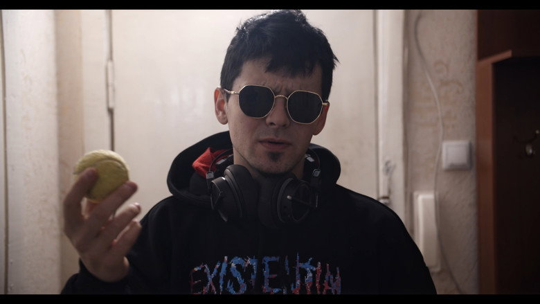 кадр из фильма Інтроверт: Хто я?