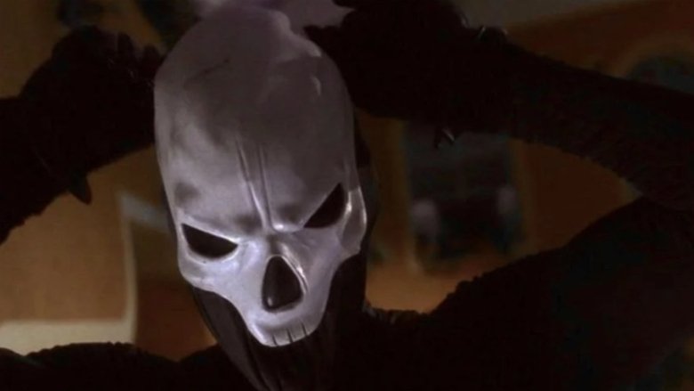 кадр из фильма Бассейн