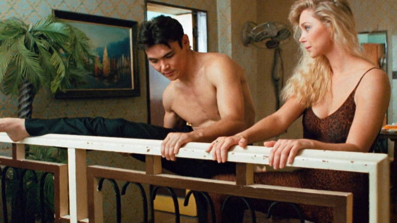 кадр из фильма Кровавый кулак