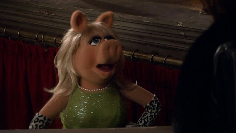 кадр из фильма It's a Very Merry Muppet Christmas Movie