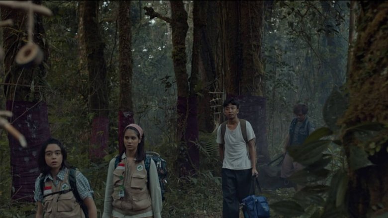 кадр из фильма Pamali: Dusun Pocong