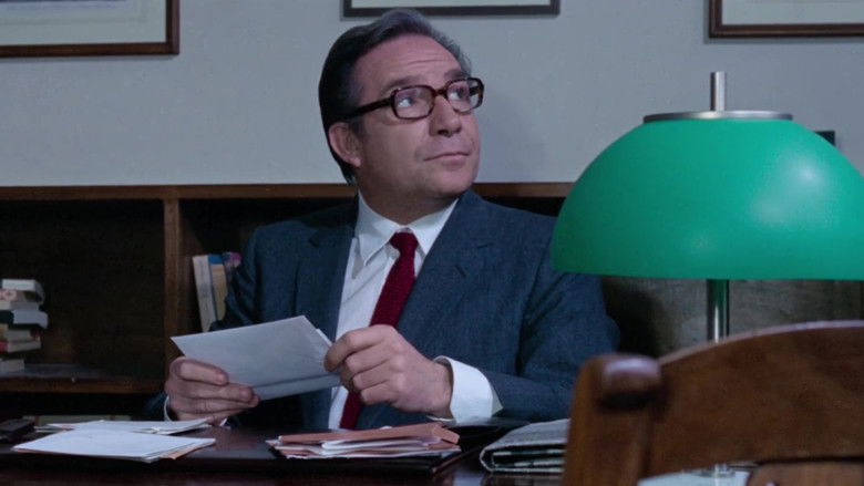 кадр из фильма Комиссар Пепе