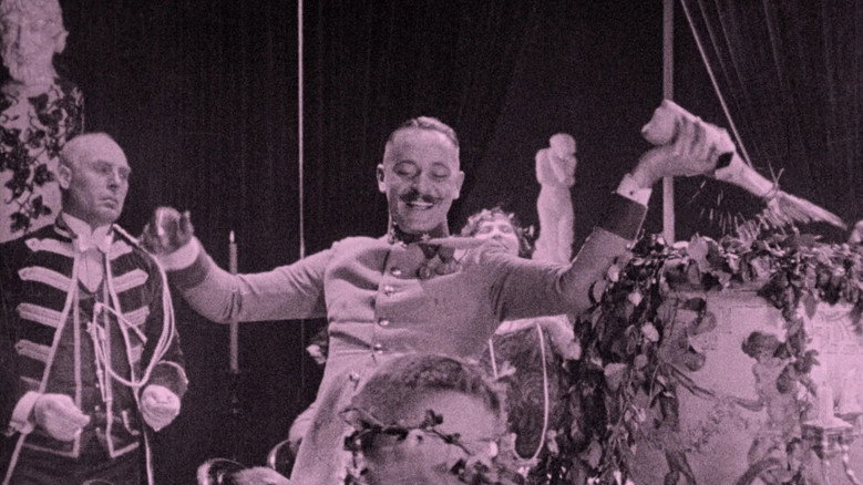 кадр из фильма Merry-Go-Round