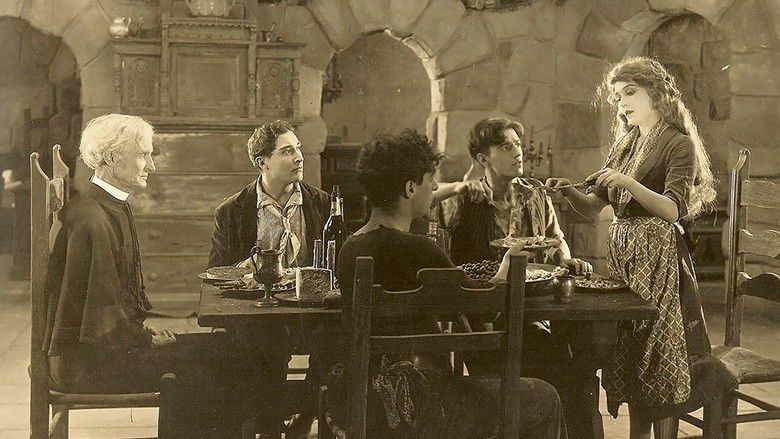 кадр из фильма The Love Light