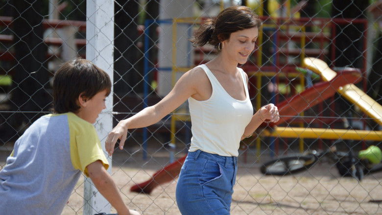 кадр из фильма Une vie ailleurs