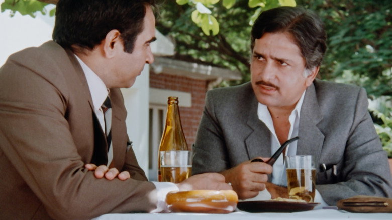 кадр из фильма Нью-Дели Таймс