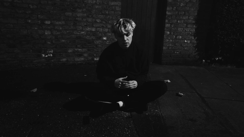 кадр из фильма The Longest Summer in America