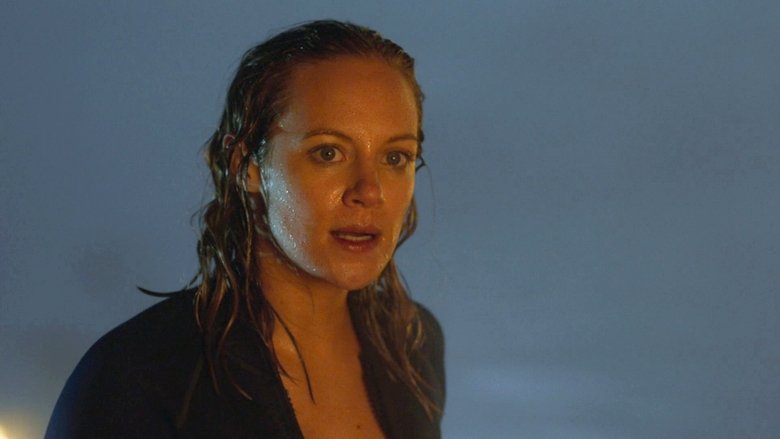 кадр из фильма Глубокое синее море 2