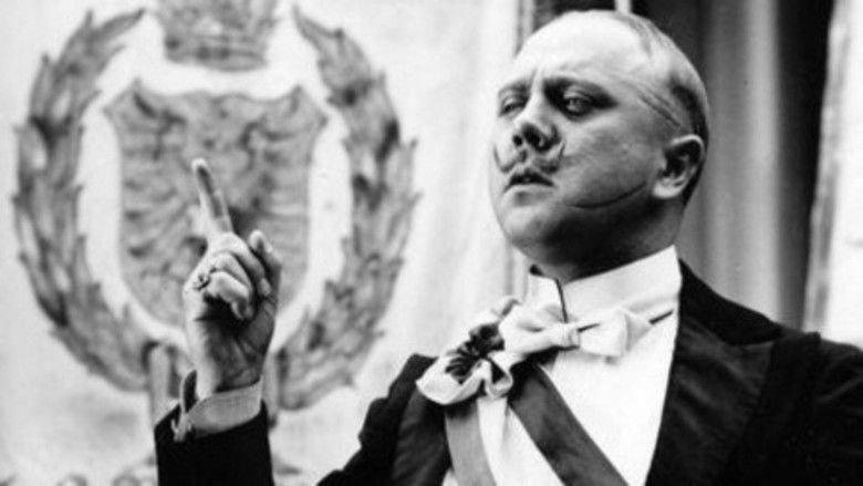 кадр из фильма Верноподданный