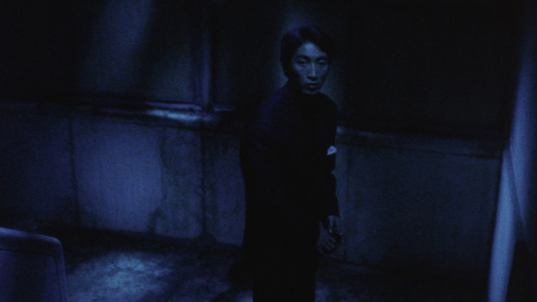 кадр из фильма Ловушка зловещих мертвецов