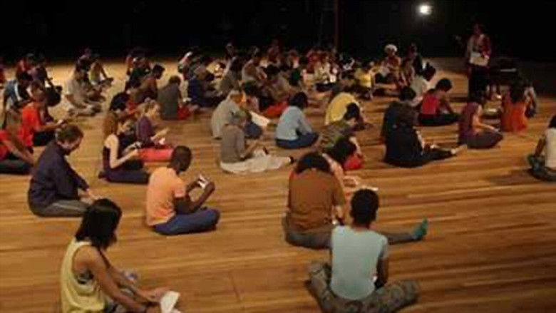 кадр из фильма Movimentos do Invisível