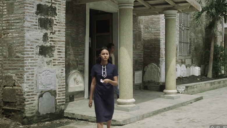 кадр из фильма Itim