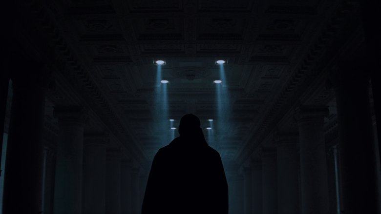 кадр из фильма Неуязвимый