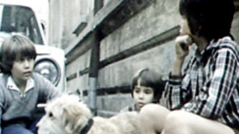 кадр из фильма Куче в чекмедже