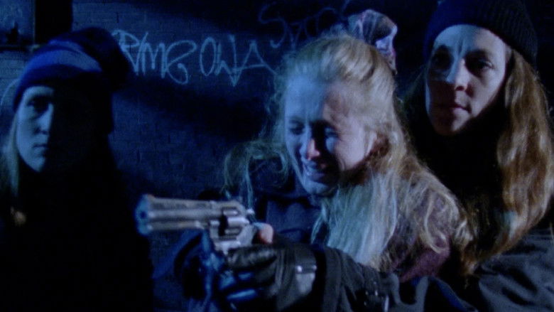 кадр из фильма A Gun for Jennifer