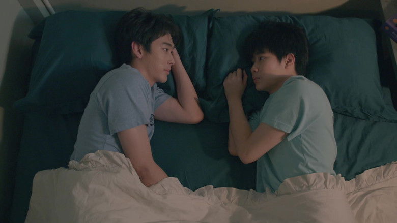 кадр из фильма หนังสือรุ่น