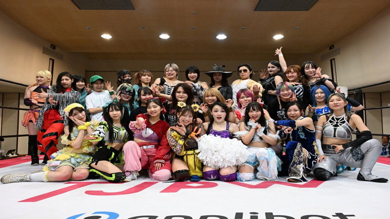 кадр из фильма WRESTLE UNIVERSE会員限定興行「プレ東京女子プロレス。10」