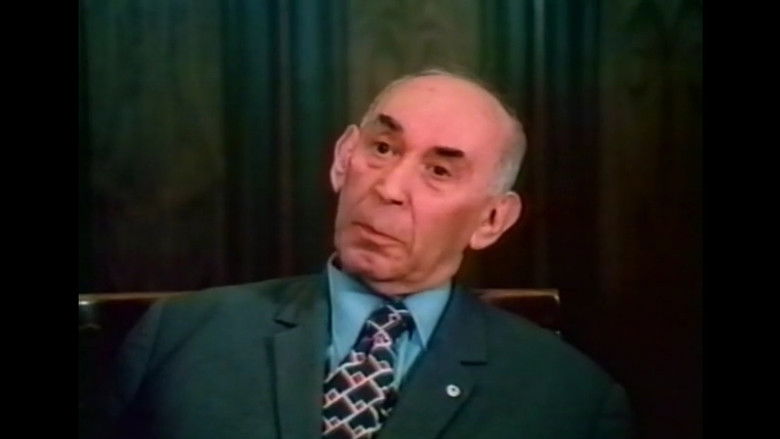 кадр из фильма По Таганке ходят танки