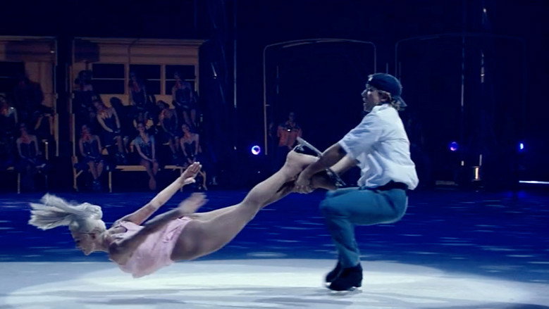 кадр из фильма Holiday On Ice - Mystery