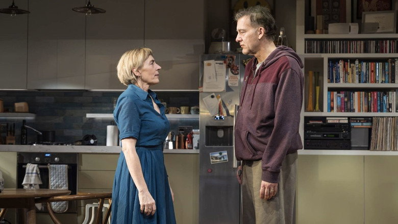 кадр из фильма National Theatre Live: End