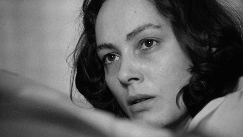 кадр из фильма Из жизни марионеток