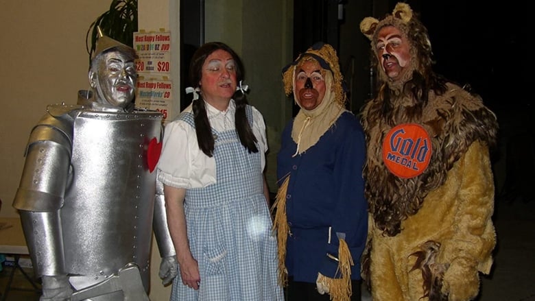 кадр из фильма We’re Off to See... The Most Happy Fellows