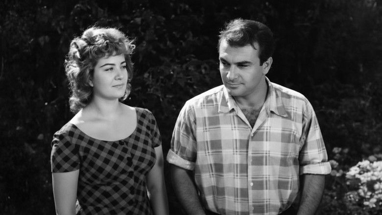 кадр из фильма Tatlı Bela