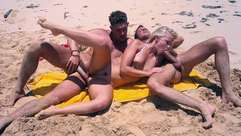 кадр из фильма When Porn Stars Play 2: Sluts in the Sun