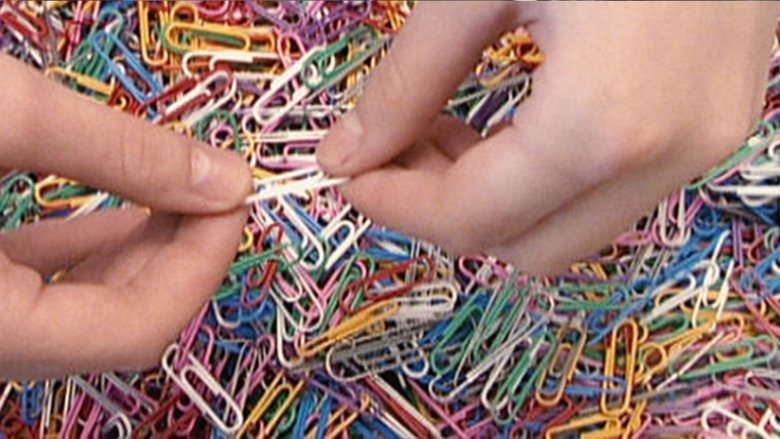 кадр из фильма Paper Clips