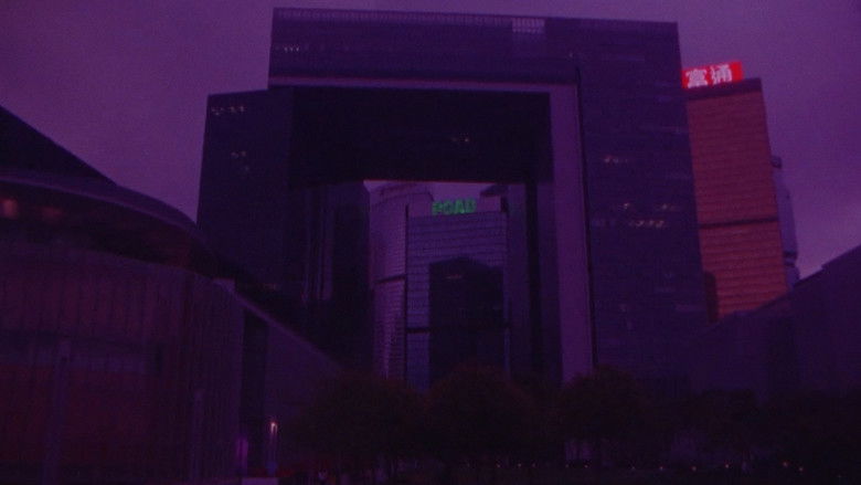 кадр из фильма Сигнал 8