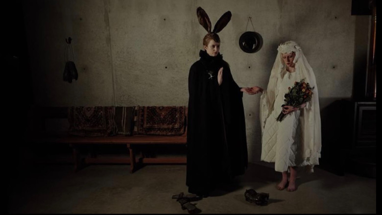 кадр из фильма The Disembodied Adventures of Alice